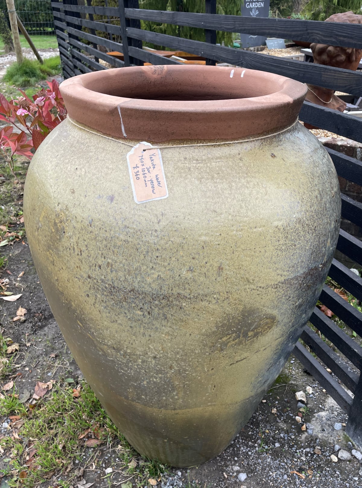A Yakuta water jar.
