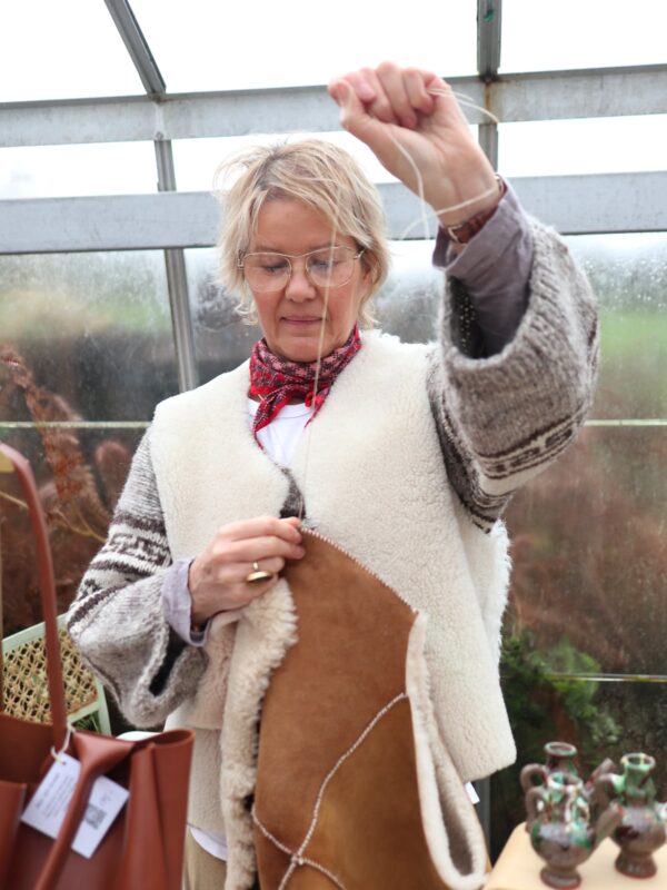 Rachel from Monjoli goods - making a waistcoat.